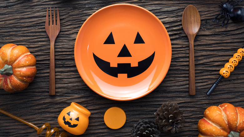 Pumpkin plate