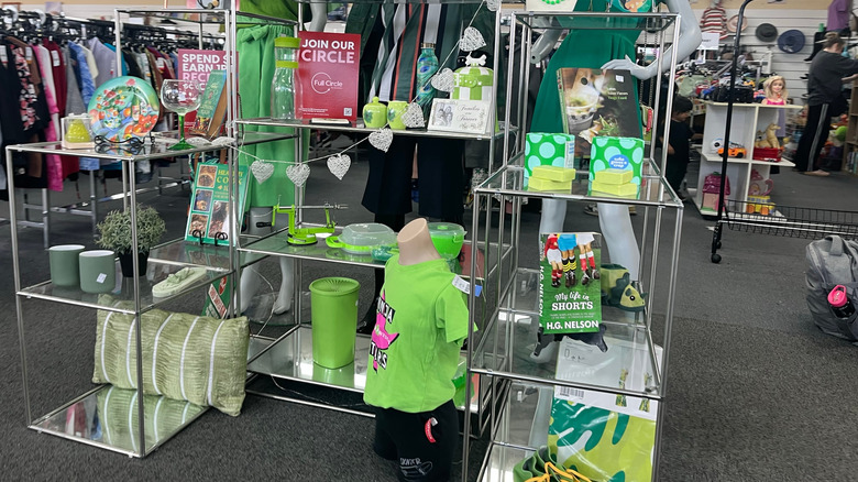 Green color display at a thrift store