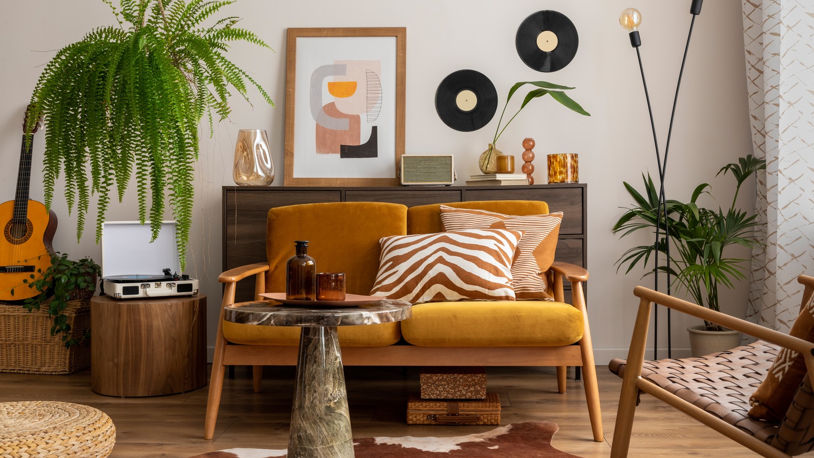 Decorated Vs. Curated Homes The Actual Difference, According To A