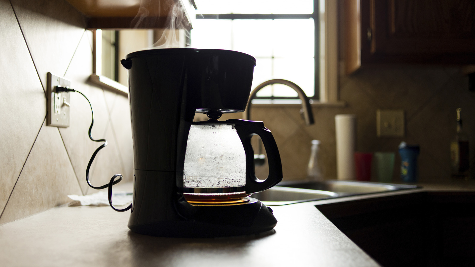 How To Descale A Coffee Maker Without Vinegar (Using Items You Already Own)