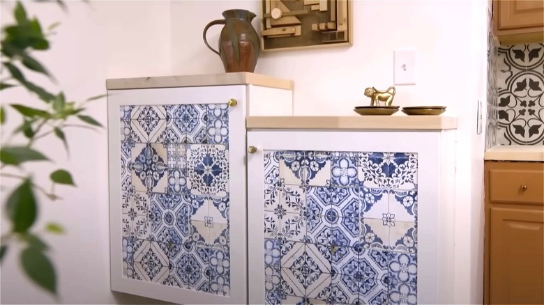 Moroccan-inspired pattern on cabinets