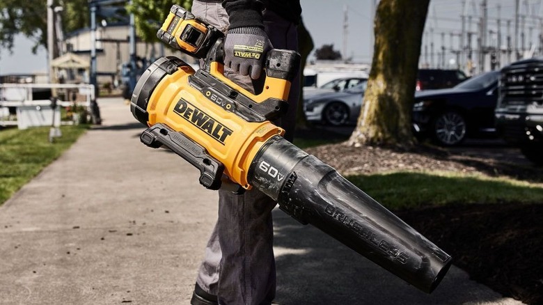 The DeWalt 60V Max Brushless Leaf Blower
