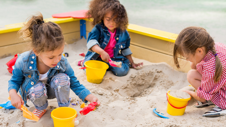 Kids in sandbox