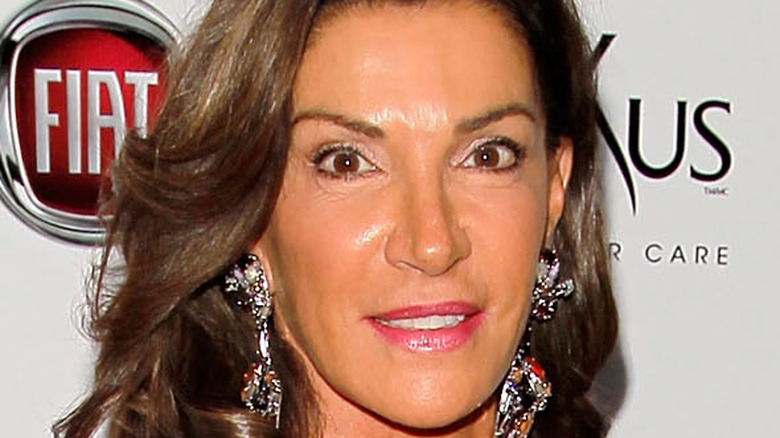 Hilary Farr