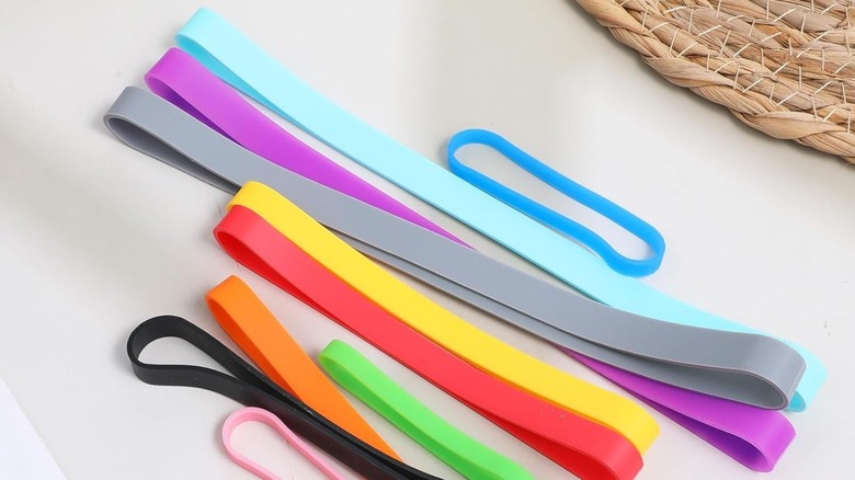 colorful silicone bands in various sizes