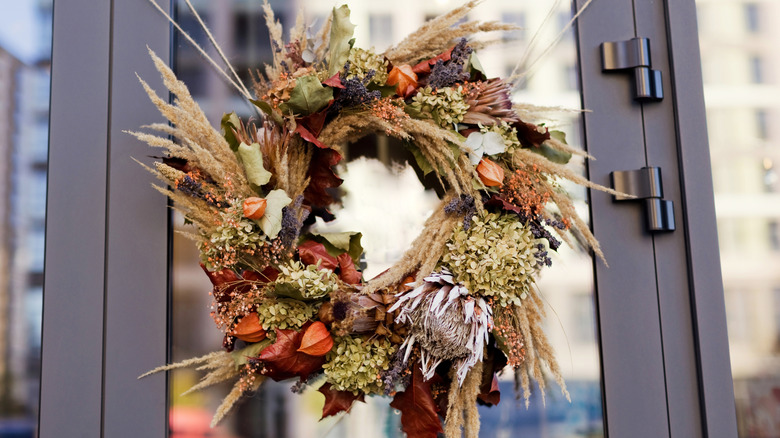 Stunning fall wreath made of natural materials