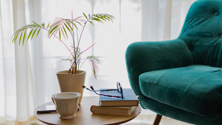 Small decor items on a living room side table