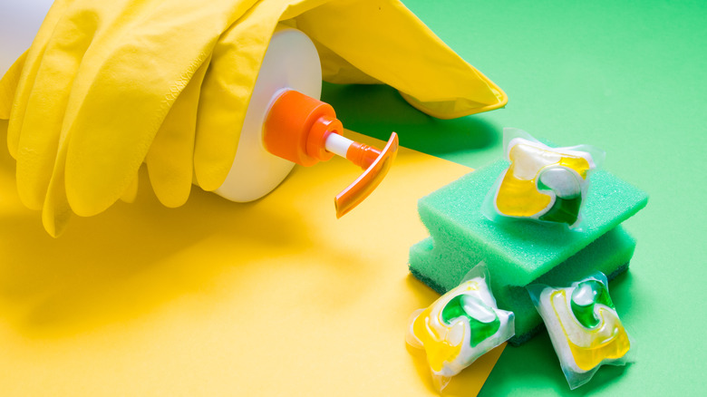 Gloves, liquid and pod detergent