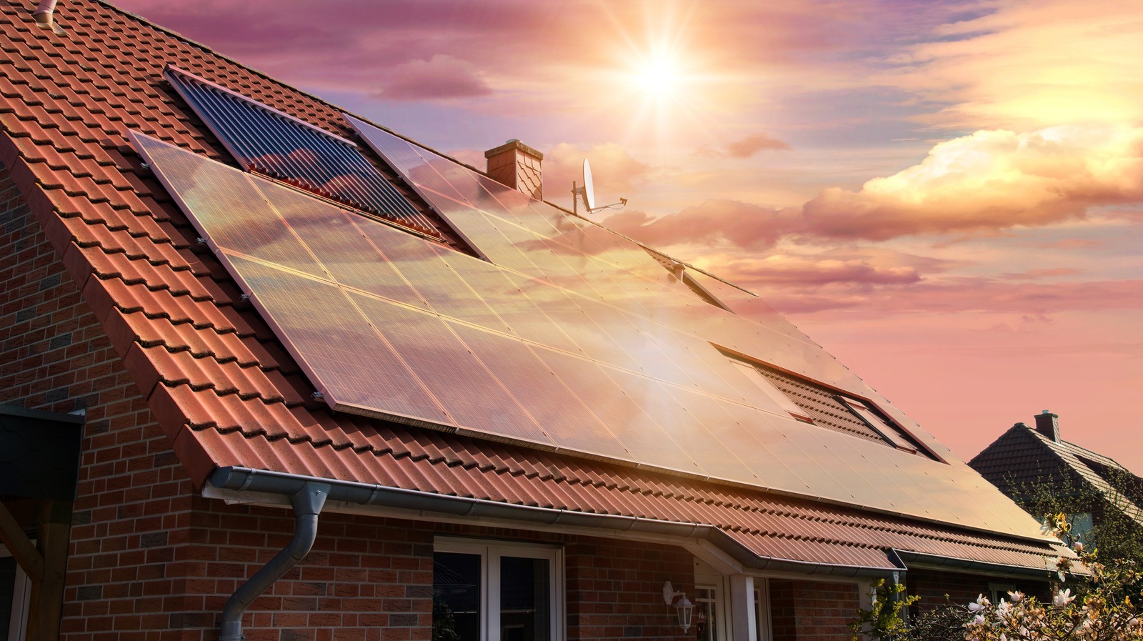 Does The Solar Panel Tax Credit Really Save You Money?