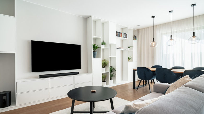 living room with white ceiling