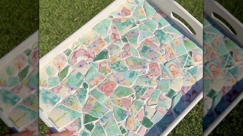 Tiled serving tray using floral shards