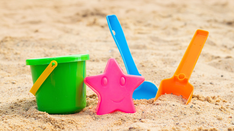 Sand toys