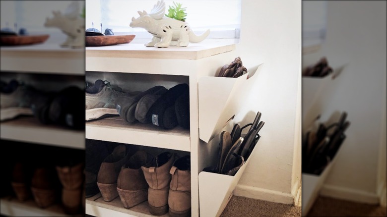 flat shoes in the IKEA desk and wall organizer