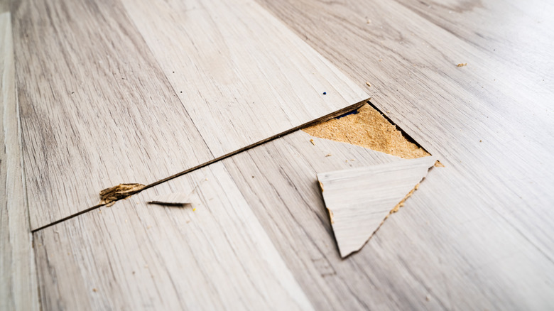 laminate flooring with chips