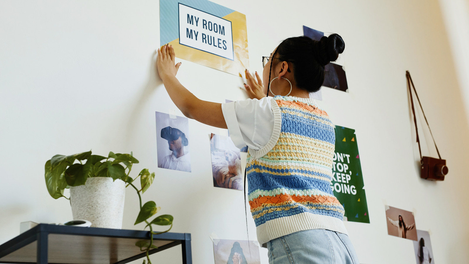 Adhesive Hangers for hanging lightweight posters