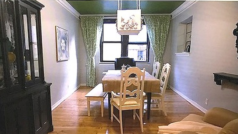 Modern dining room