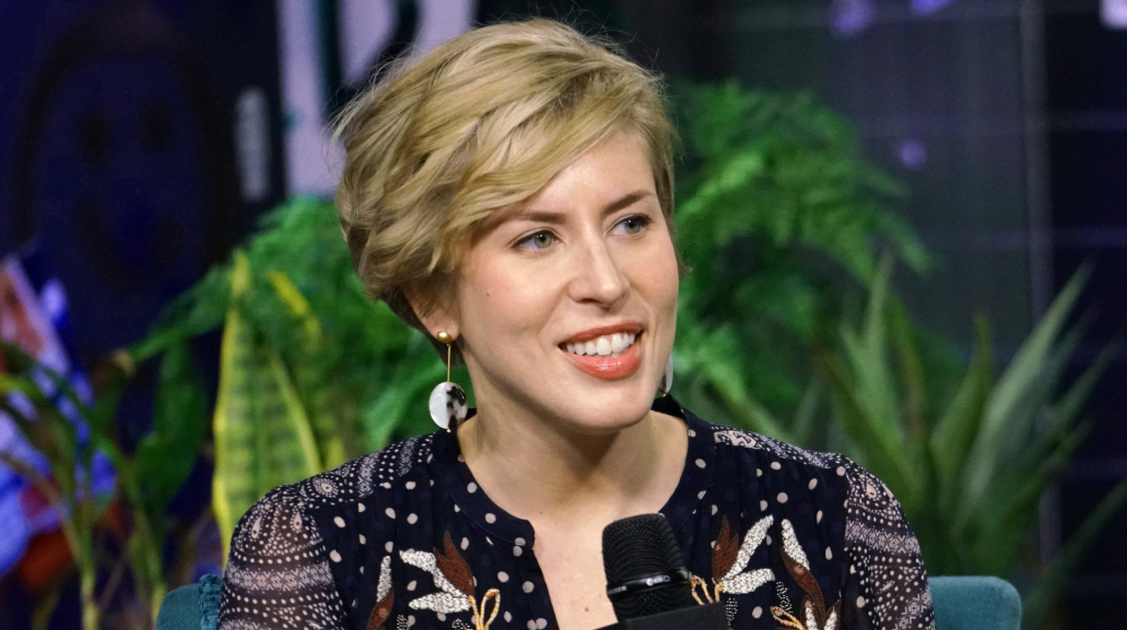 Erin Napier Loves Color. Here's How She Uses It To Keep Small Spaces Fresh