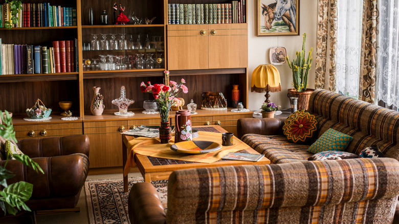 1970s-inspired living room design