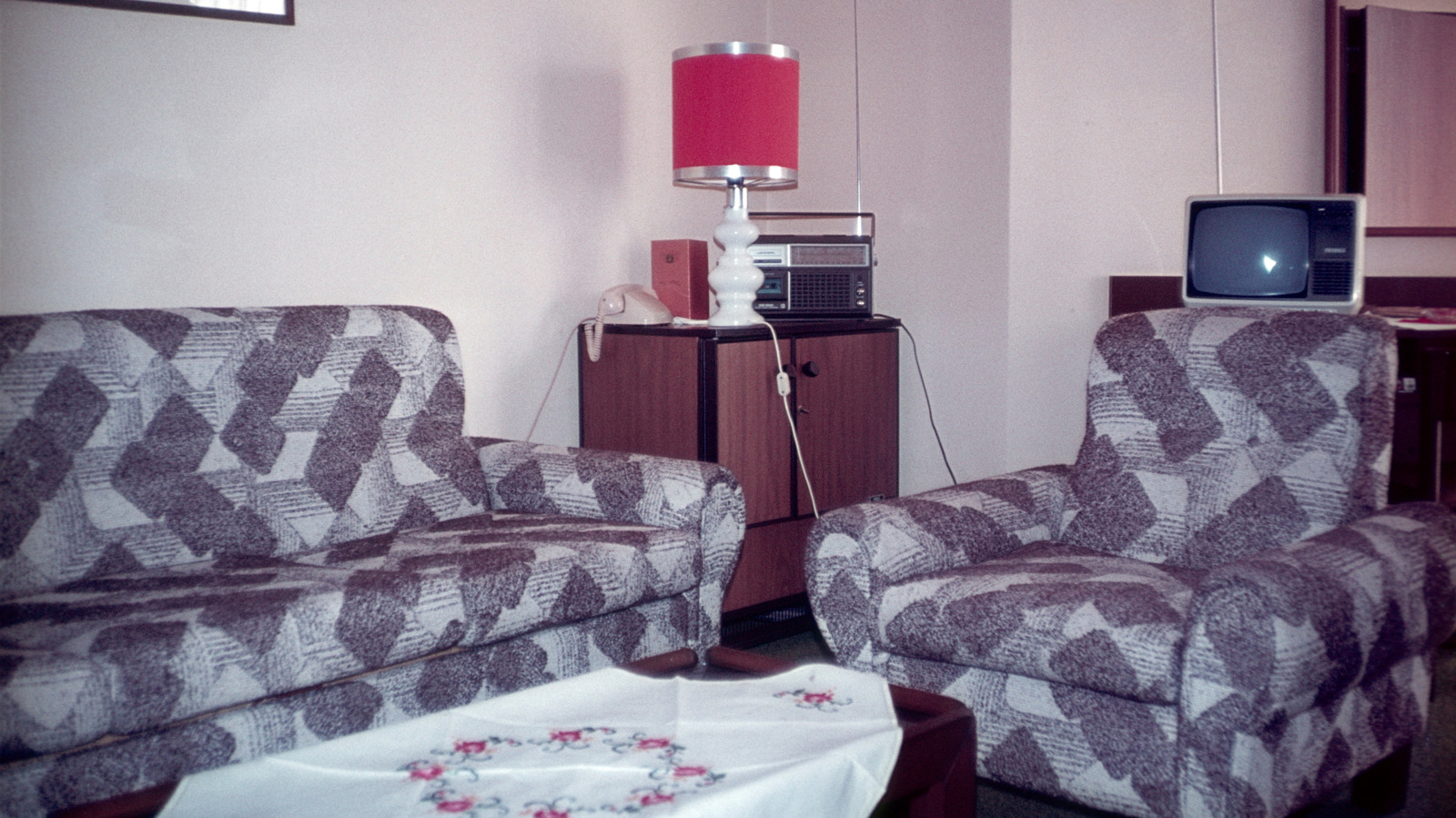 Everyone Had Them In The '80s — Thrift Store Furniture Catches We're ...