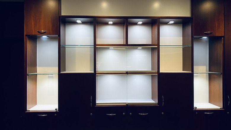 Lighted glass display cabinet