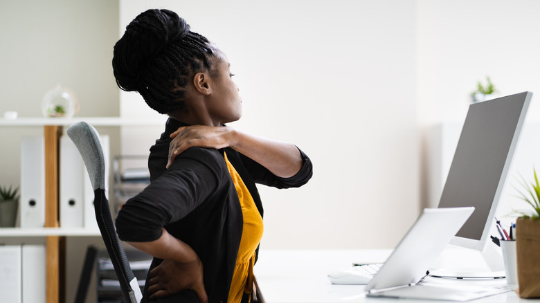 Find a comfortable office chair 