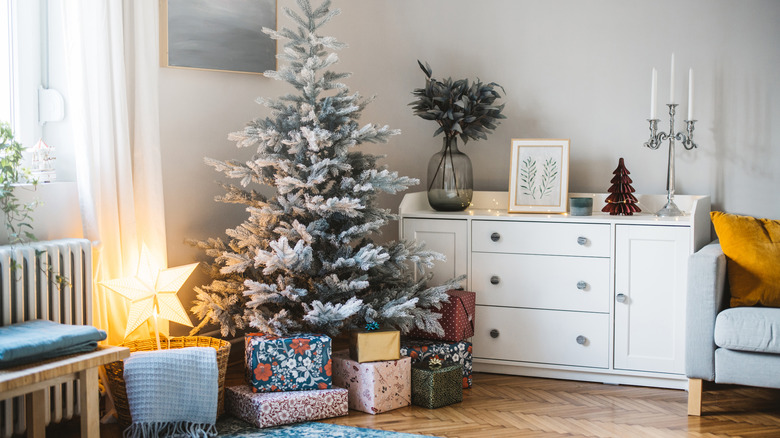 tasteful holiday decor in muted tones of ice blue and yellow