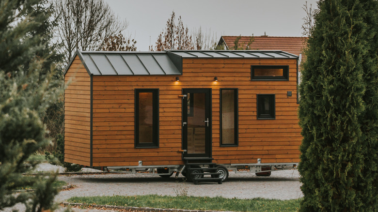 Tiny home on wheels