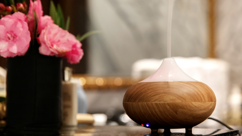 Essential oil diffuser
