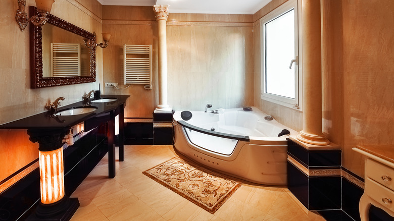 Bathroom with jacuzzi tub