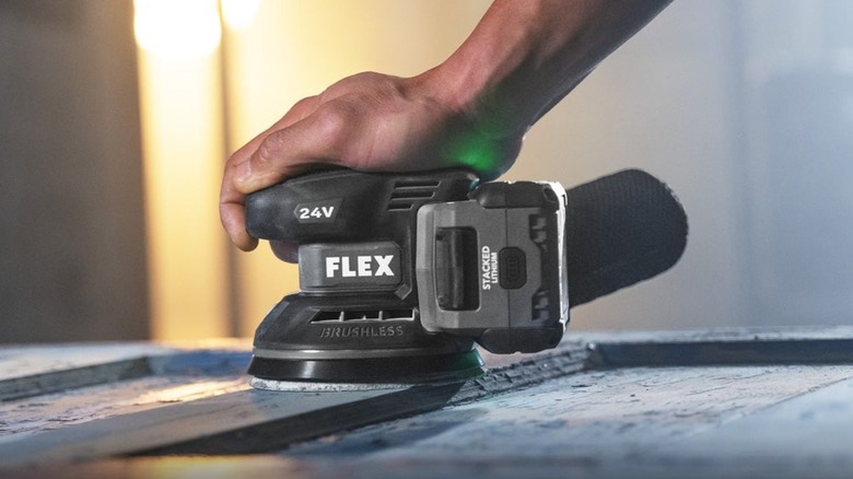 Flex 24V 5 Inch Random Orbital Sander