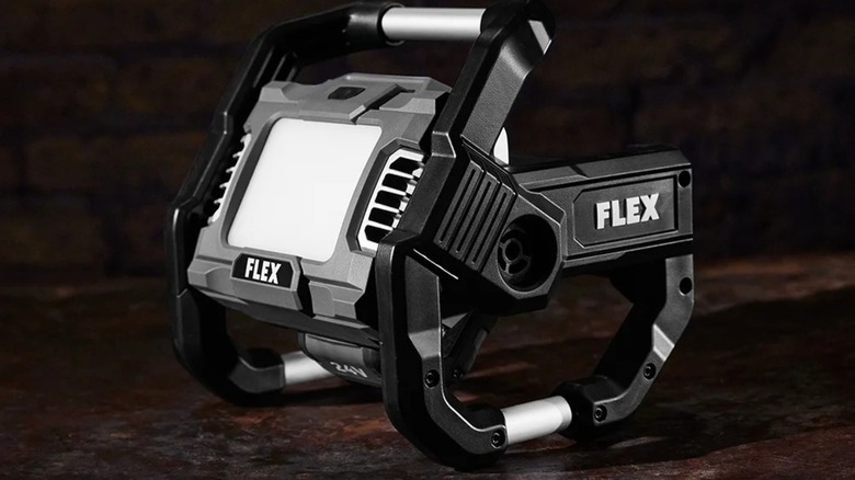 Flex 24V Flood Light on workshop floor