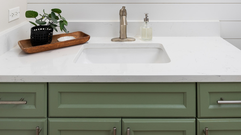 Bathroom sink with cabinet