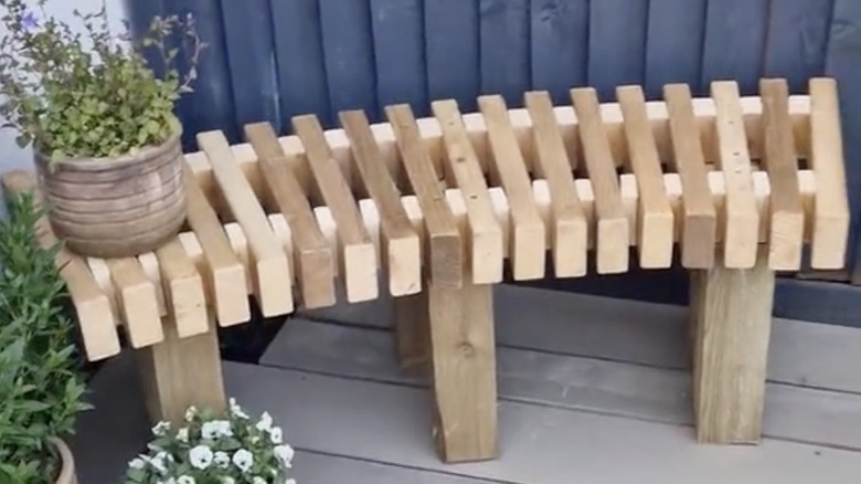 The DIY curved bench made by Jack's Garden