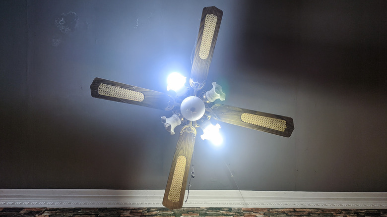 Ceiling light on fan