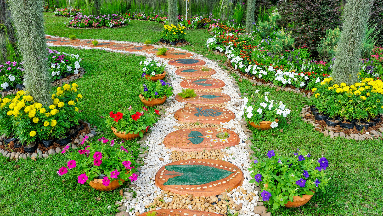 Rock gardens outlet