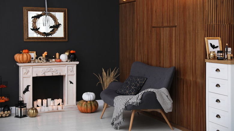 Halloween decorated fireplace
