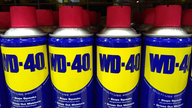 cans of WD-40
