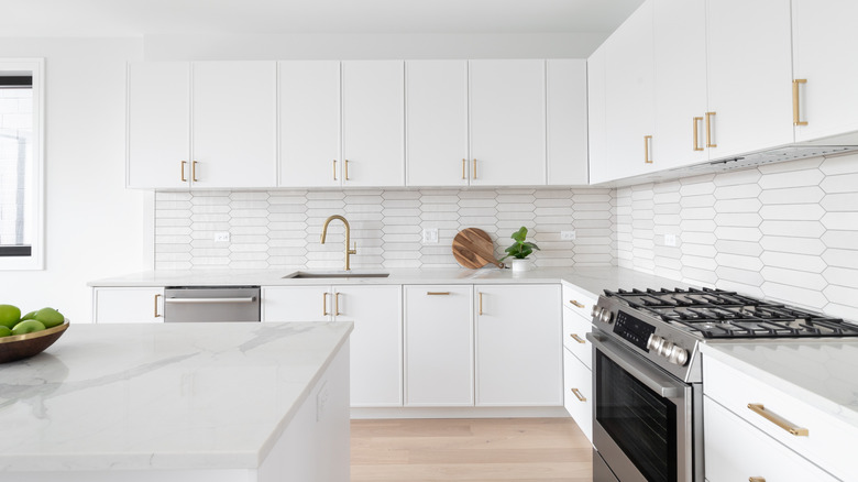 An all-white contemporary kitchen