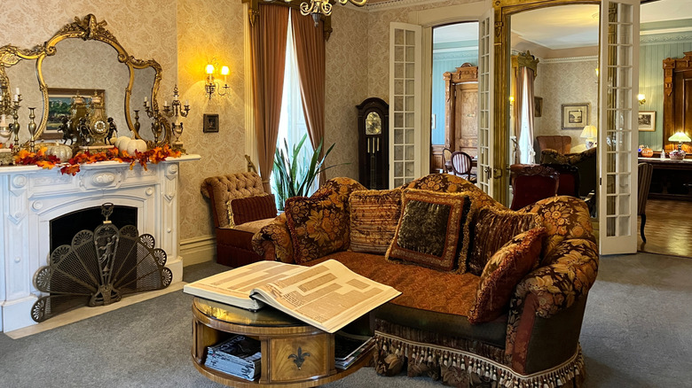 Victorian style furnishings in neutral room