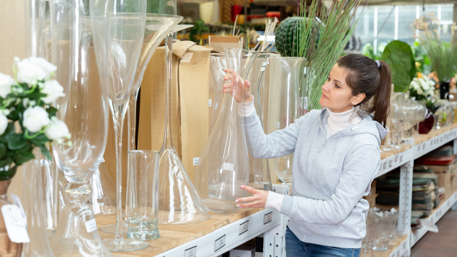 Give Any Glass Vase A Gorgeous Antique Silver Makeover With This Easy DIY