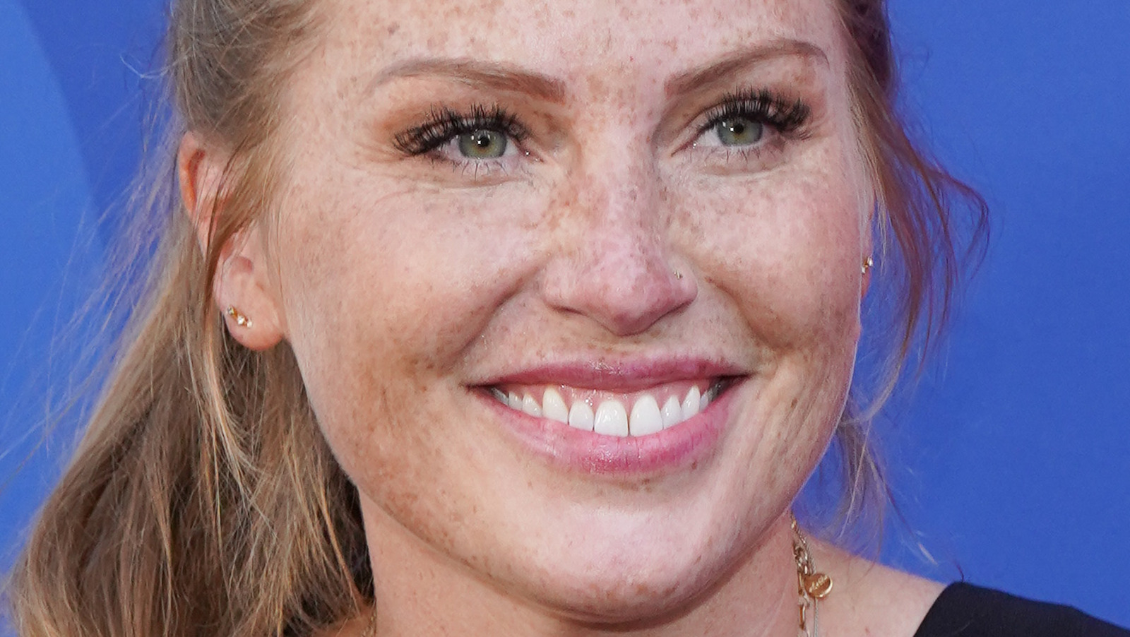 Good Bones Reveals Why It's Always A Good Idea To Look Into A Property