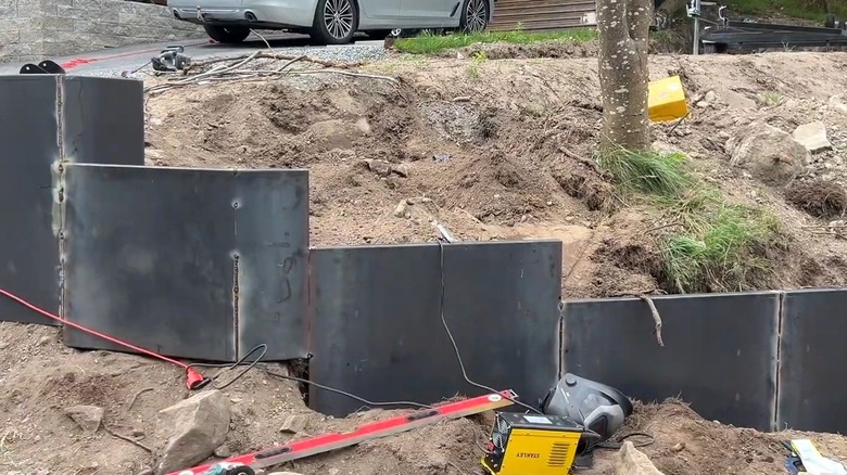 Building a corten steel retaining wall