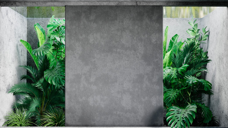 wall with textured finish