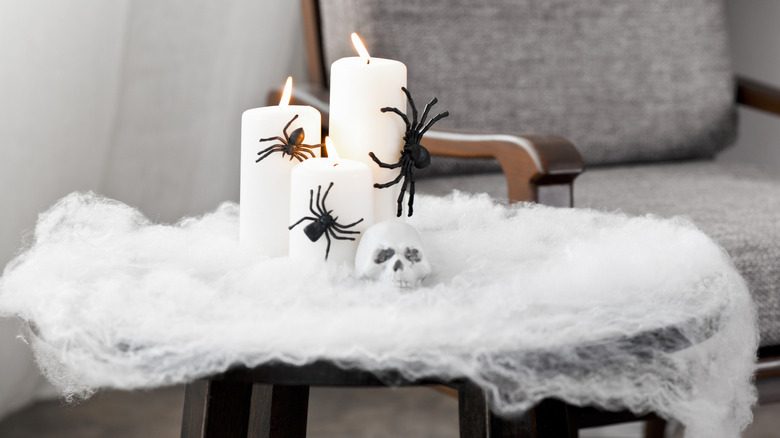 cobweb candle decor