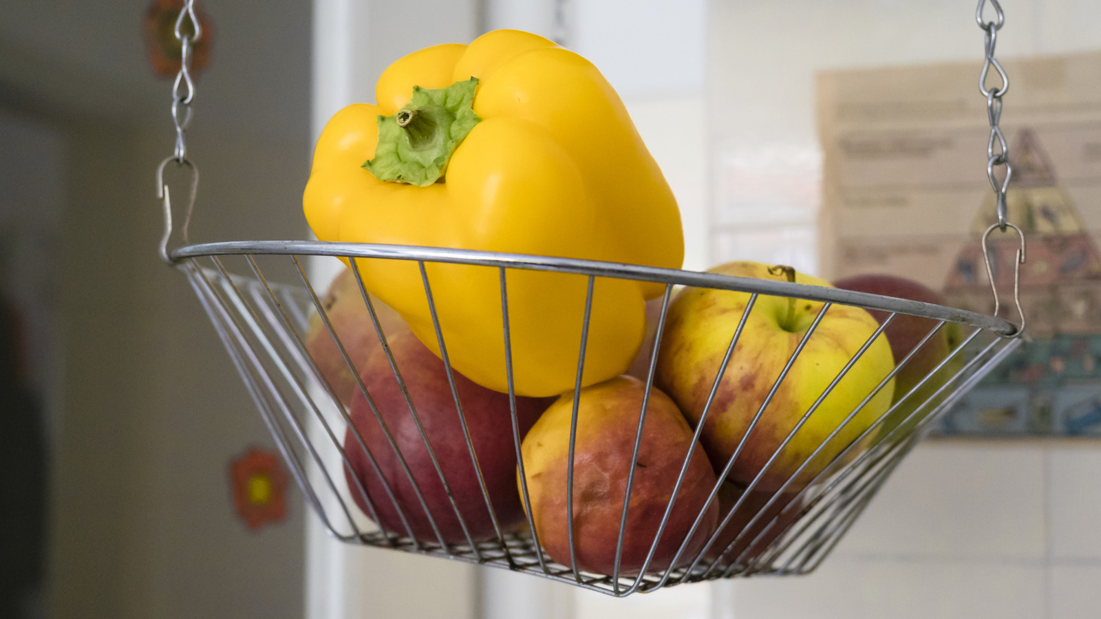Hanging Fruit Baskets Can Make A Unique Multi-Level Display For Your  Houseplants