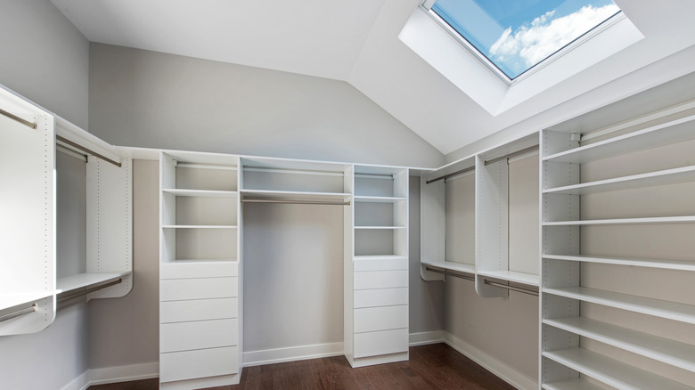 Walk-in closet with a skylight