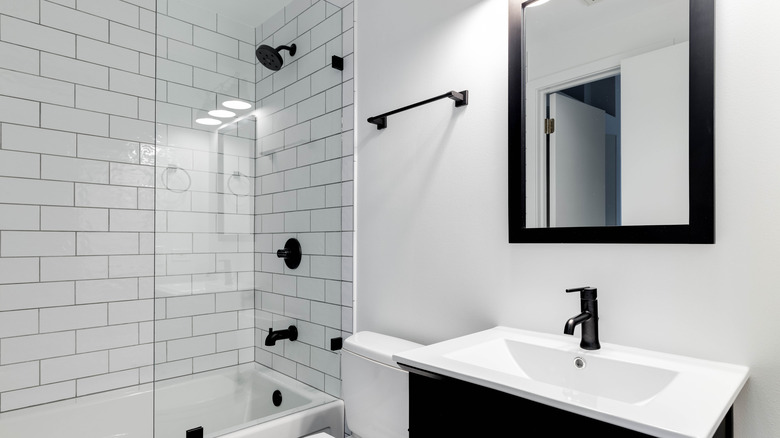 Small modern bathroom with subway tile