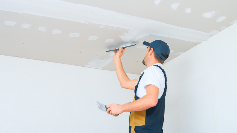 constructing a ceiling