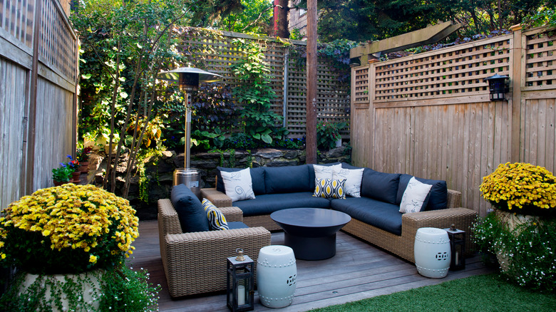 outdoor living space