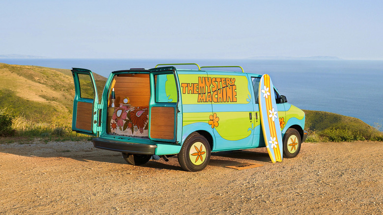 Airbnb mystery machine 